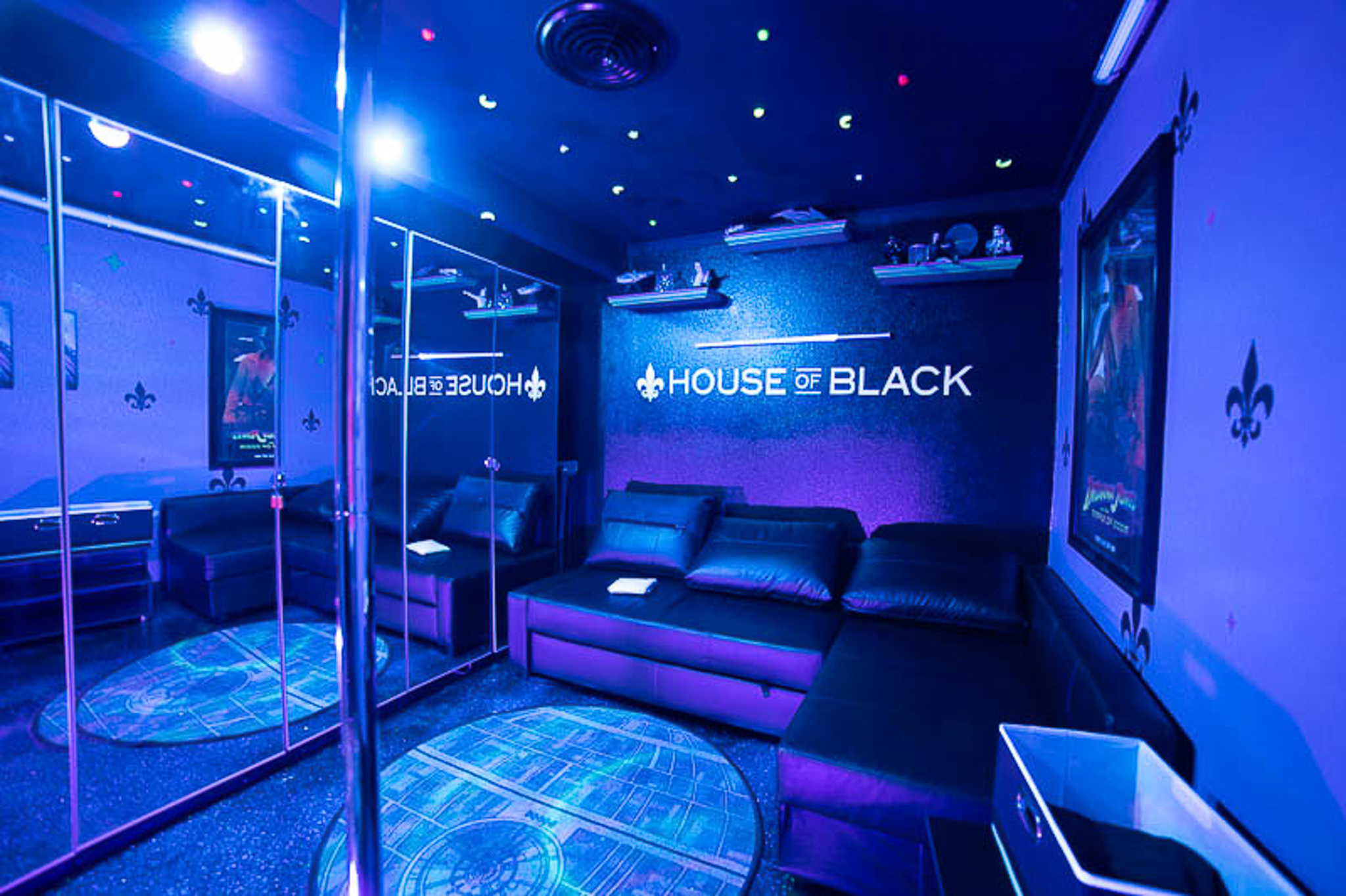 Nerdgasm Pole Room interior at House of Black, San Diego — photo 1